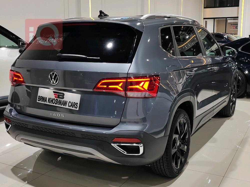 Volkswagen Taos